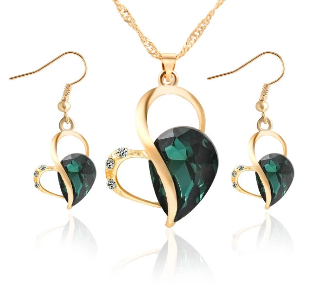 Heart-Shaped Pearl Jewelry Set with Water Drop Earrings