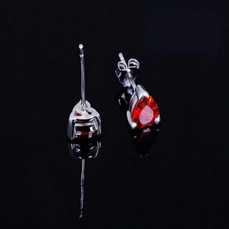 Heart-Shaped Zirconia Earrings and Necklace Set
